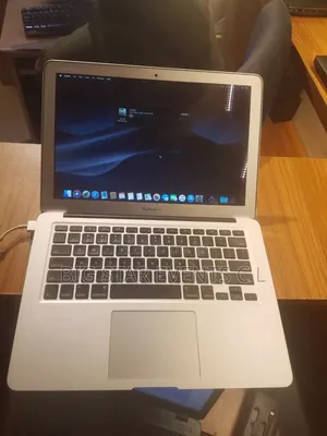 Laptop Apple MacBook Air 4GB Intel Core i5 SSD 256GB