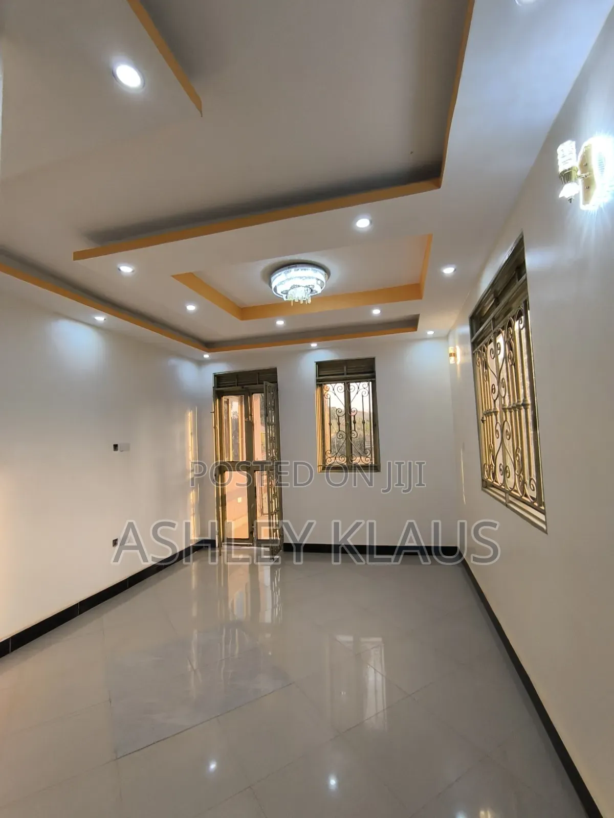 4bdrm House in Senge Estate, Wakiso / Wakiso for sale