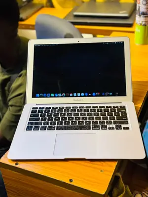 New Laptop 8GB Intel Core i5 HDD 256GB