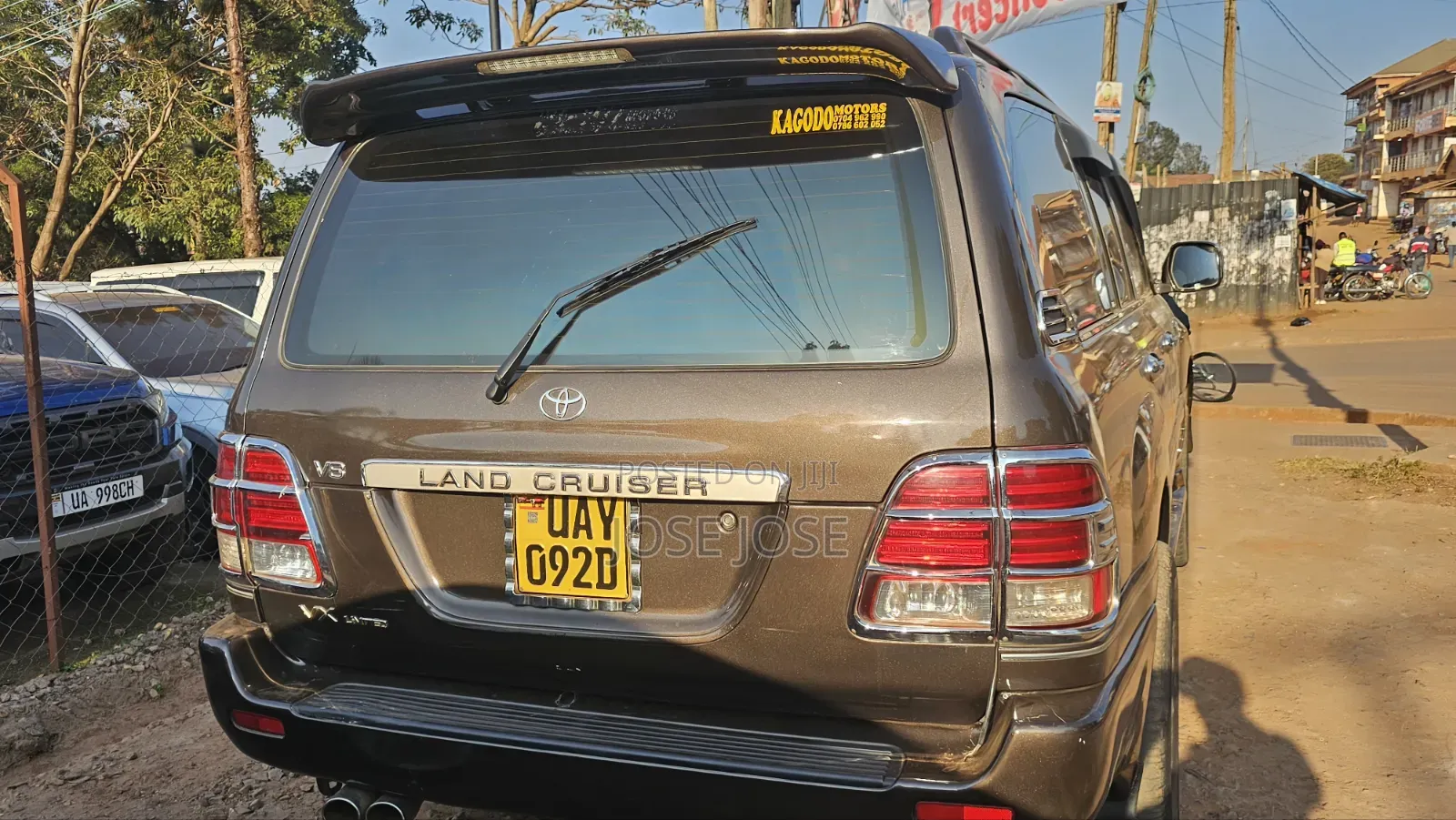Toyota Land Cruiser 2003 Brown