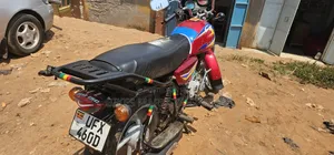 Bajaj CT 125X 2023 Red