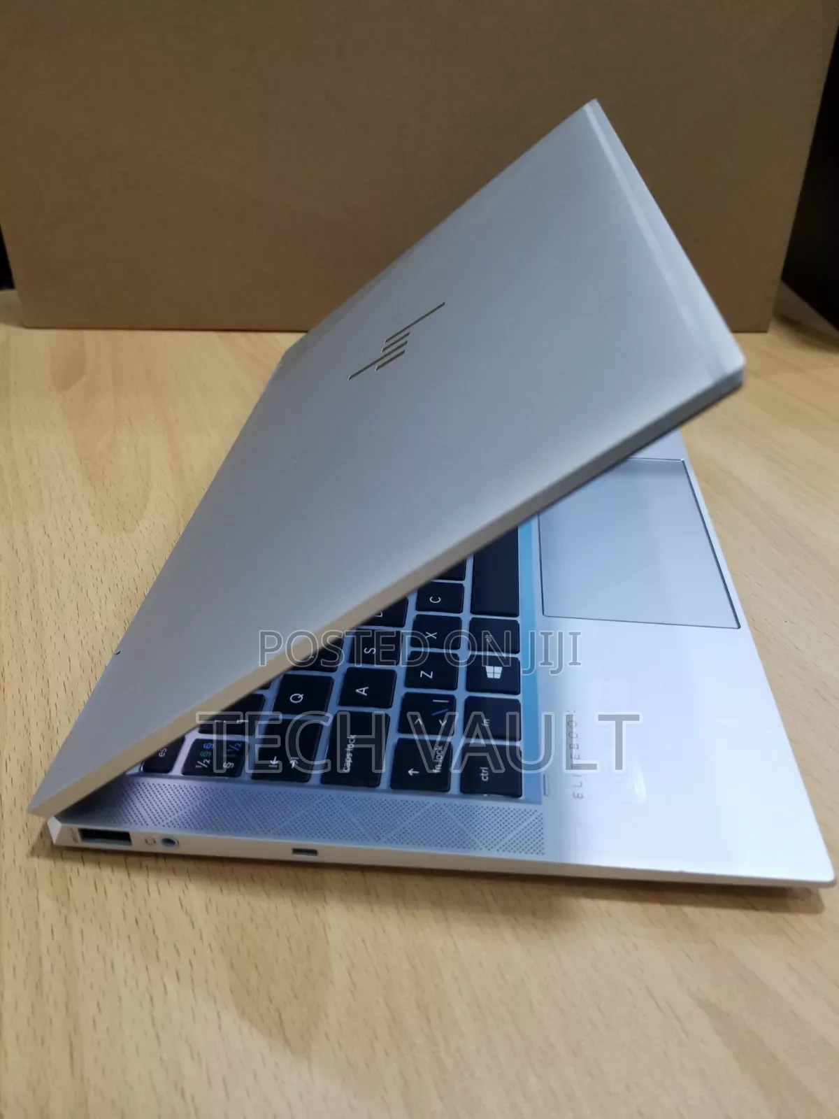 New Laptop HP EliteBook x360 1030 G8 16GB Intel Core i7 SSD 256GB