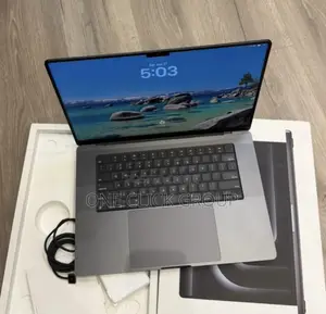New Apple MacBook Pro 2024 M4 Max 36GB Apple M4 Max SSHD (Hybrid) 1T