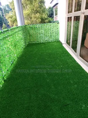 Verter Balcony Grass Carpet Fence