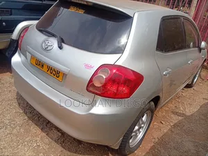 Toyota Auris 1.4 VVT-i 2007 Silver