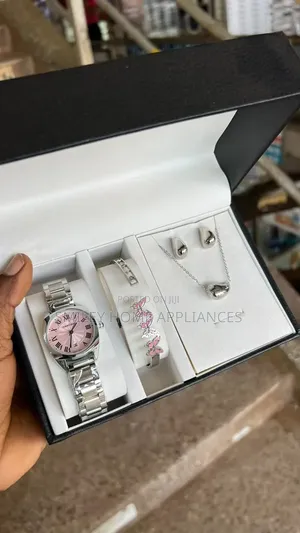 Pink Face Cartier Women's Original Fancy Wrist Time Piece Gift Box