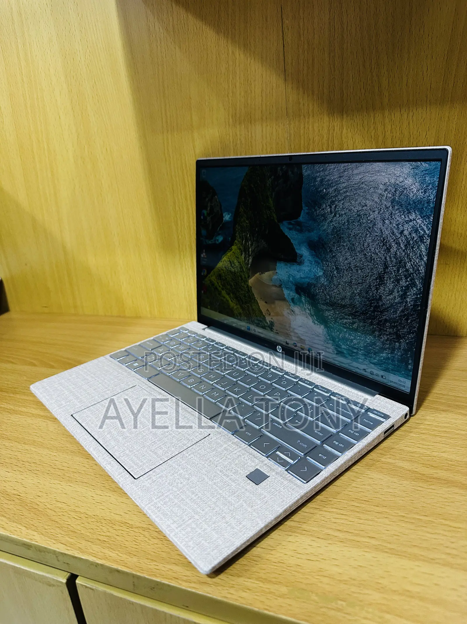 New Laptop HP Pavilion 13 16GB AMD Ryzen 5 SSD 512GB
