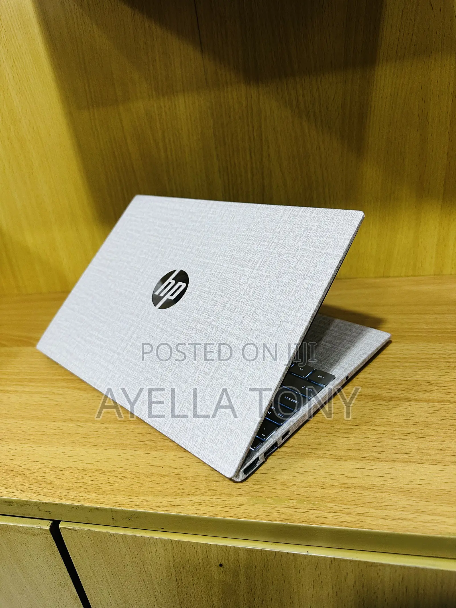 New Laptop HP Pavilion 13 16GB AMD Ryzen 5 SSD 512GB
