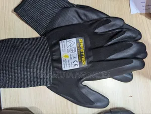 Insulating Gloves