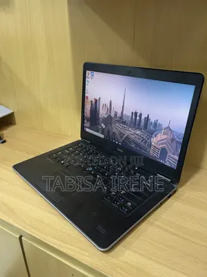 New Laptop Dell Latitude E7450 8GB Intel Core i7 SSD 512GB