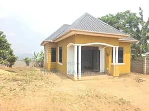 3bdrm House in Bukasa, Central Division for sale