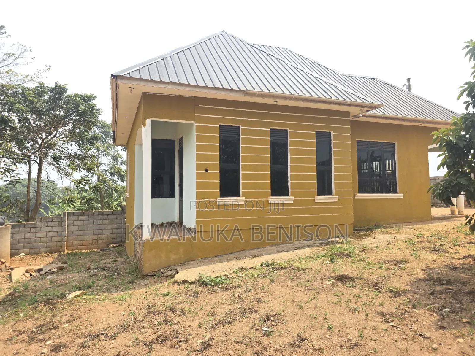 3bdrm House in Bukasa, Central Division for sale