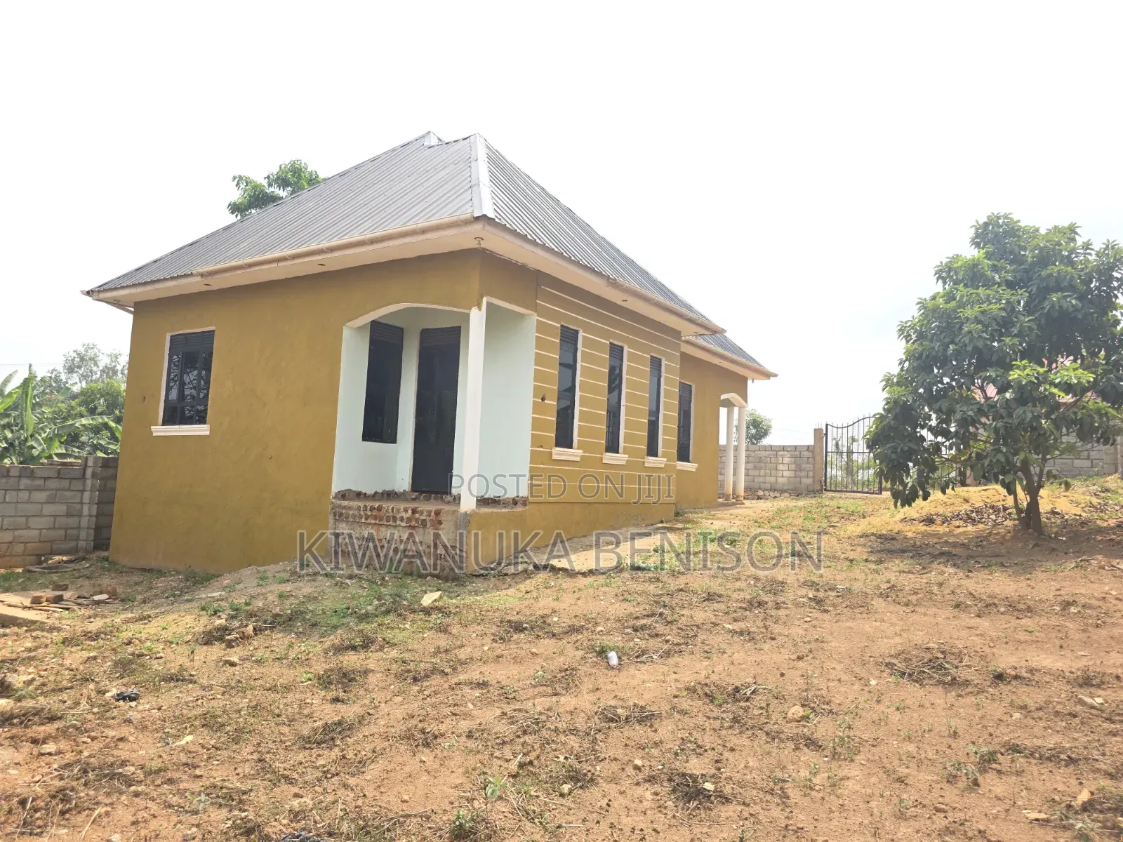 3bdrm House in Bukasa, Central Division for sale