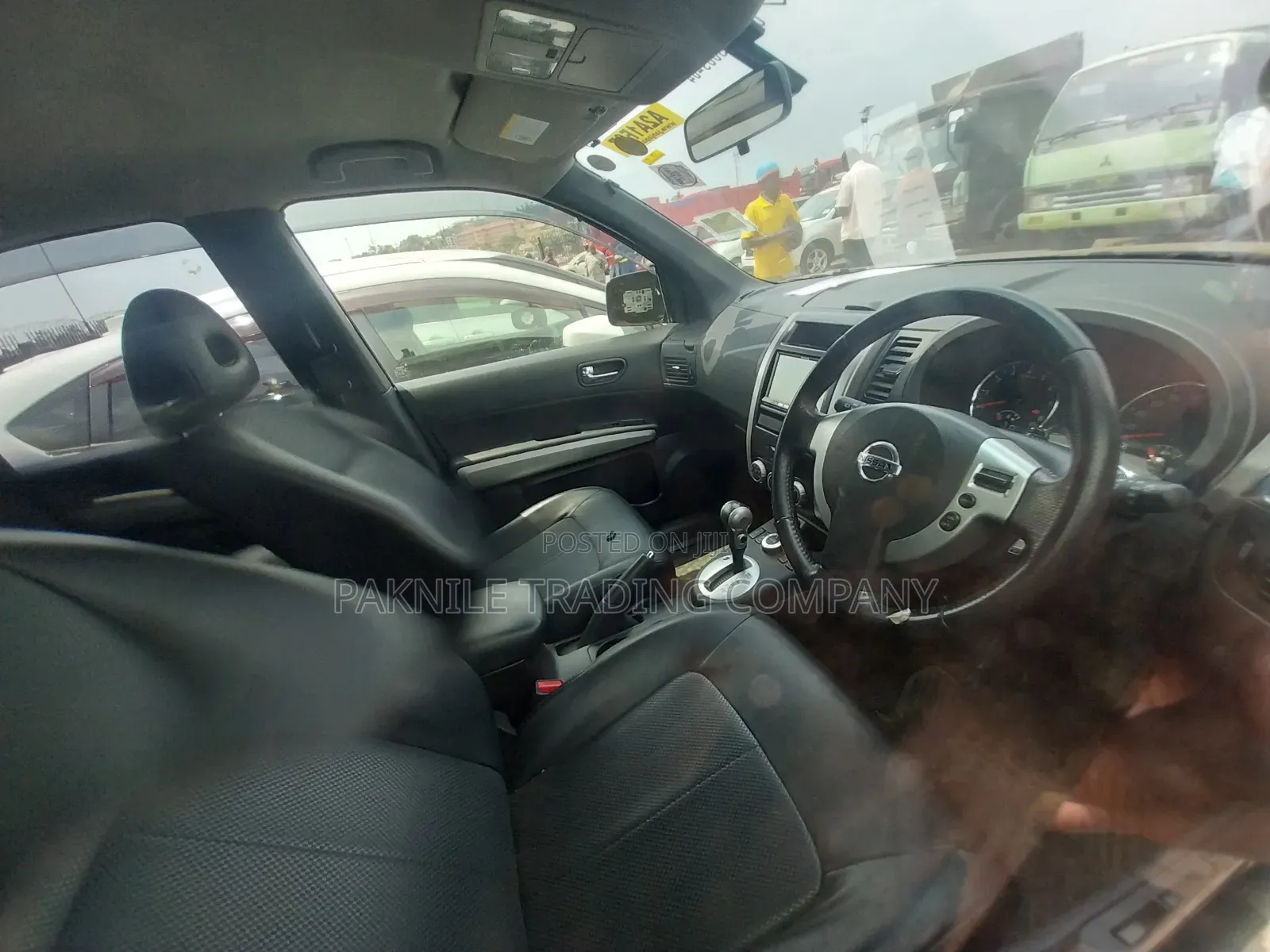 Nissan X-Trail 2.0 Petrol AWD 2013 Black