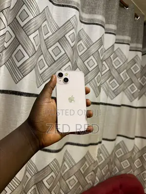 Apple iPhone 13 128 GB Pink