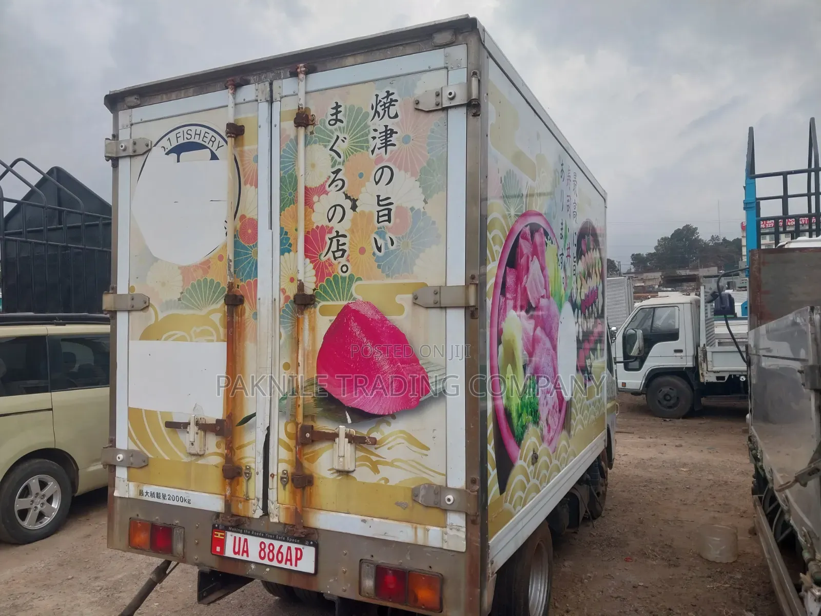 Mitsubishi Canter Fridge 2006