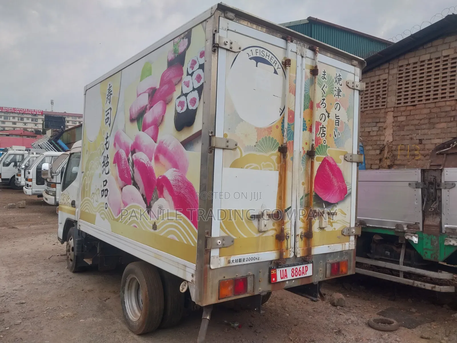Mitsubishi Canter Fridge 2006