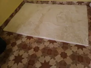 Bed Runner Carpet (Woolen)