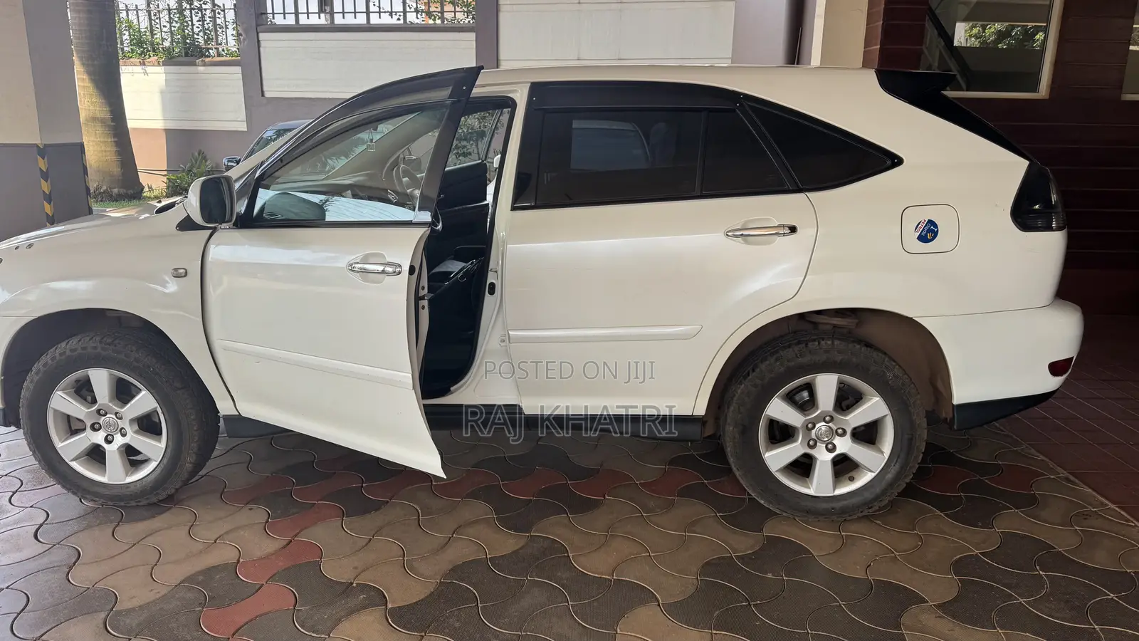 Toyota Harrier 2.4 2007 White