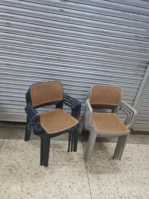 Node Ergix Plastic Chairs Plastic Chairs