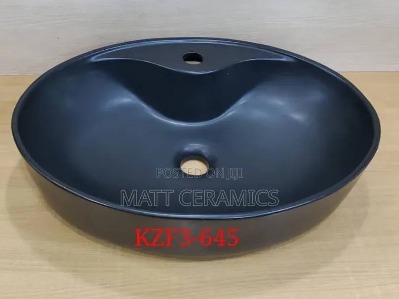 Black Round and Oval Work Top Basins