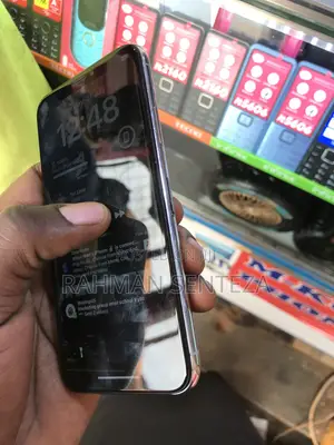 Apple iPhone X 64 GB White