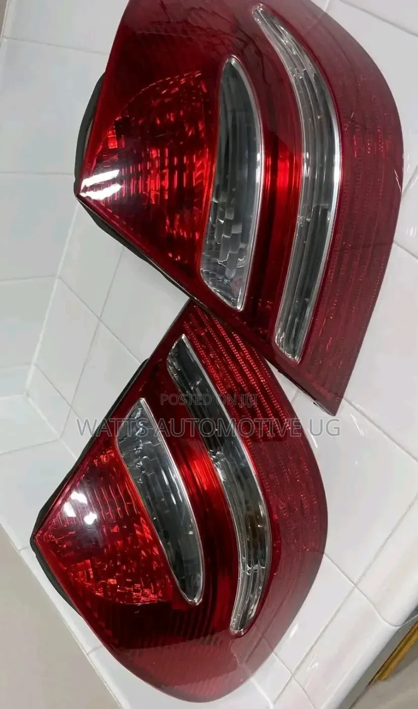 Mercedes Benz W211 Rear Led