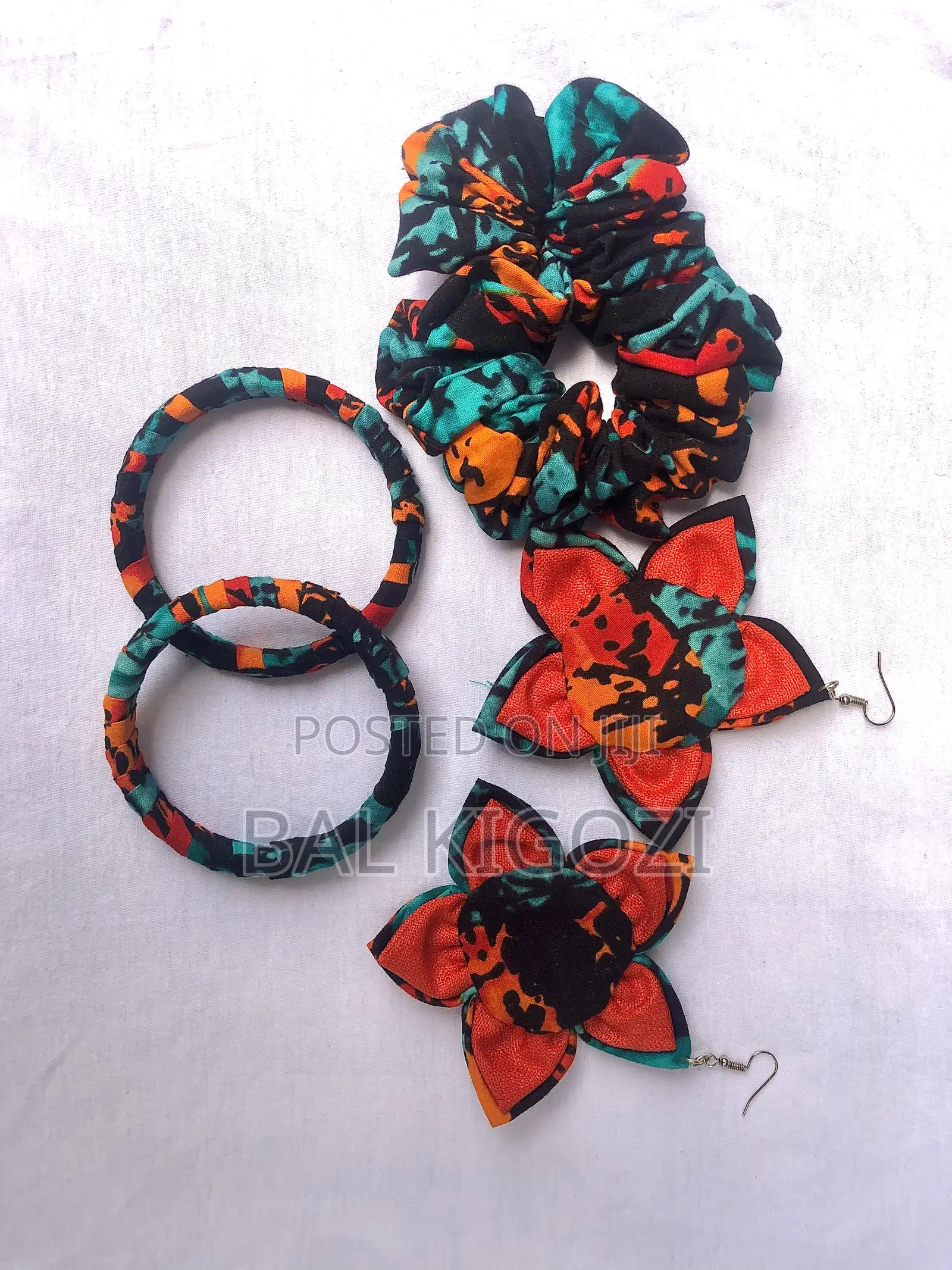 Bangles, Earrings, Scrunchies Set