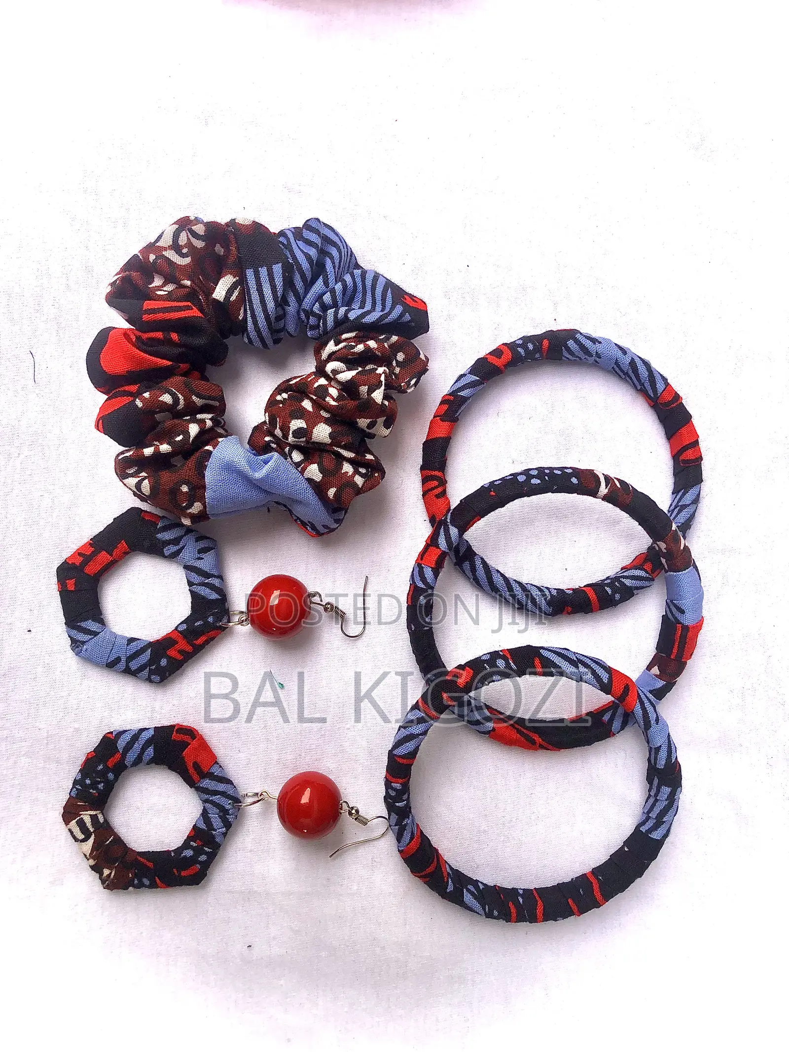 Bangles, Earrings, Scrunchies Set