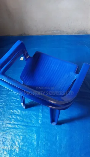 Plastic Chairs at Cheap Price
