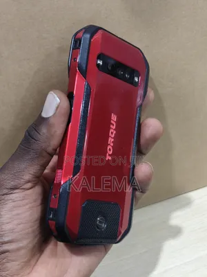 Kyocera Torque 5G 128 GB Red