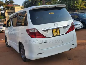 Toyota Alphard 2011 White