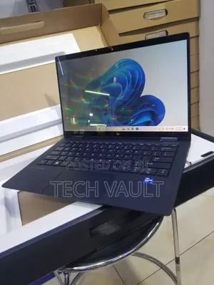 New HP Elite Dragonfly x360 11th Gen 32GB Intel Core i7 SSD 512GB