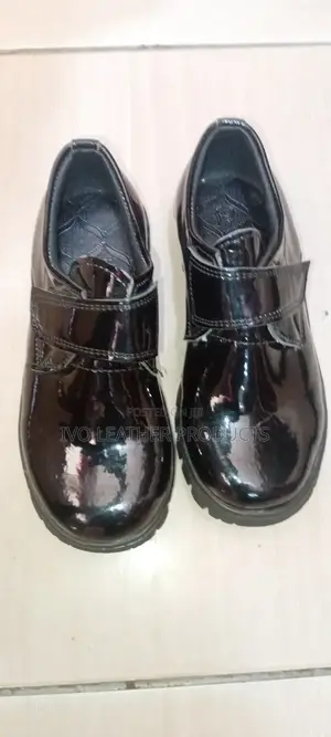 Go to Sch. Shoes for Both Girls and Boys