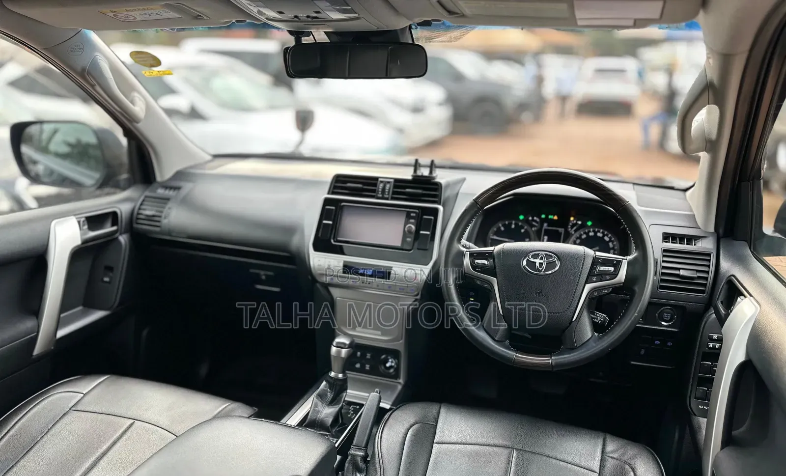 Toyota Land Cruiser Prado 2017 Black