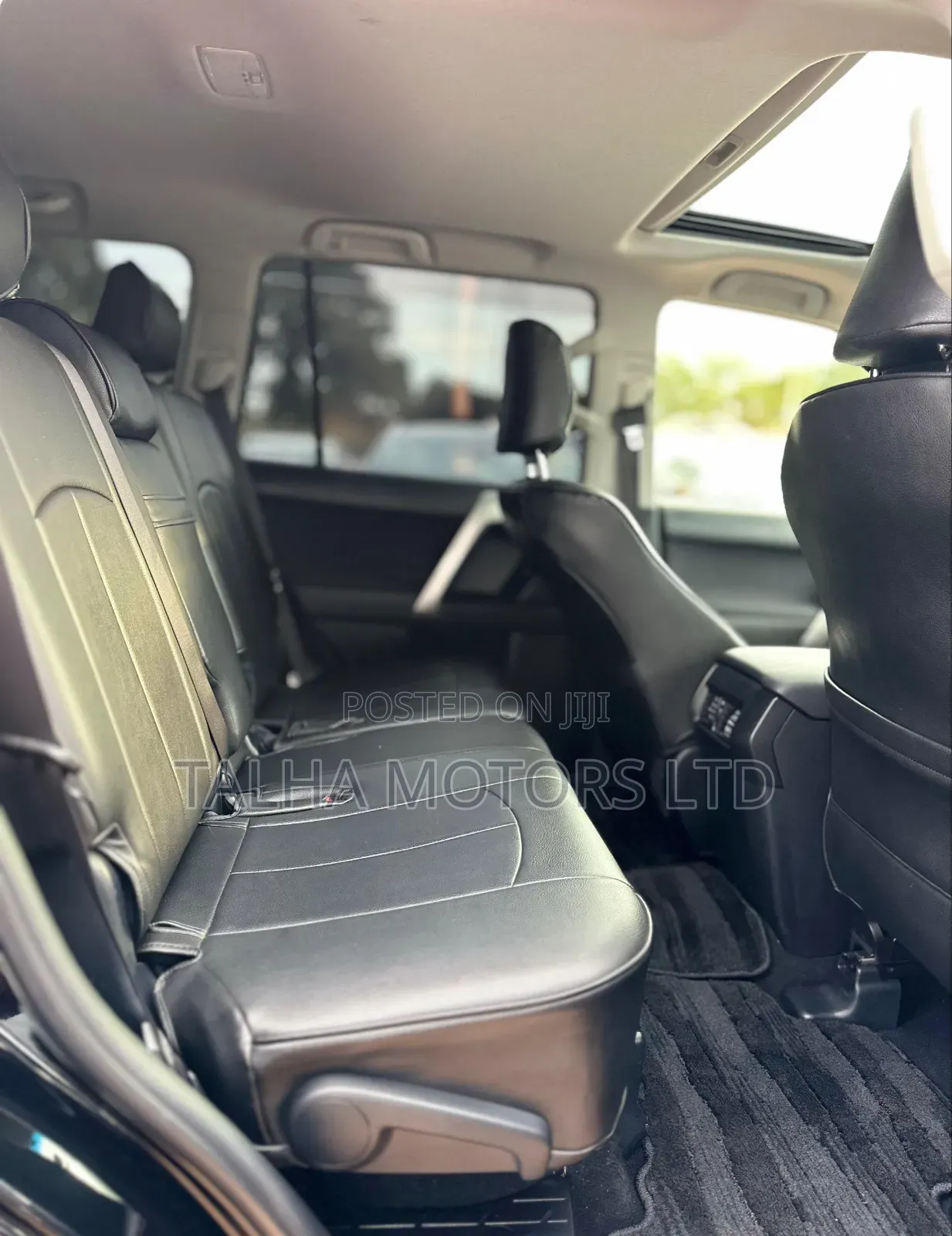 Toyota Land Cruiser Prado 2017 Black