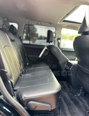 Toyota Land Cruiser Prado 2017 Black