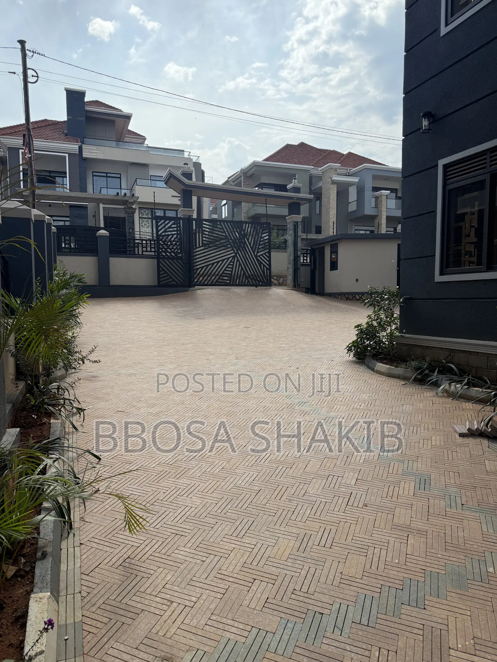 1bdrm Apartment in Naalya Kyambogo, Central Division for rent