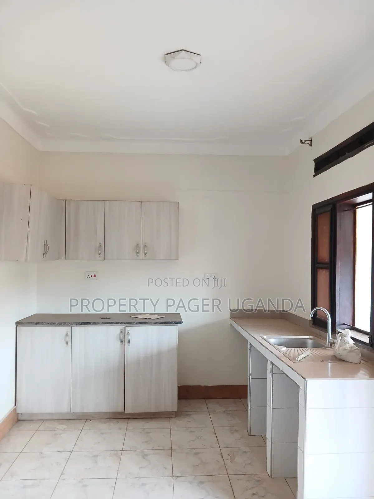 3bdrm Apartment in Ntinda-Minister'S, Nakawa for rent