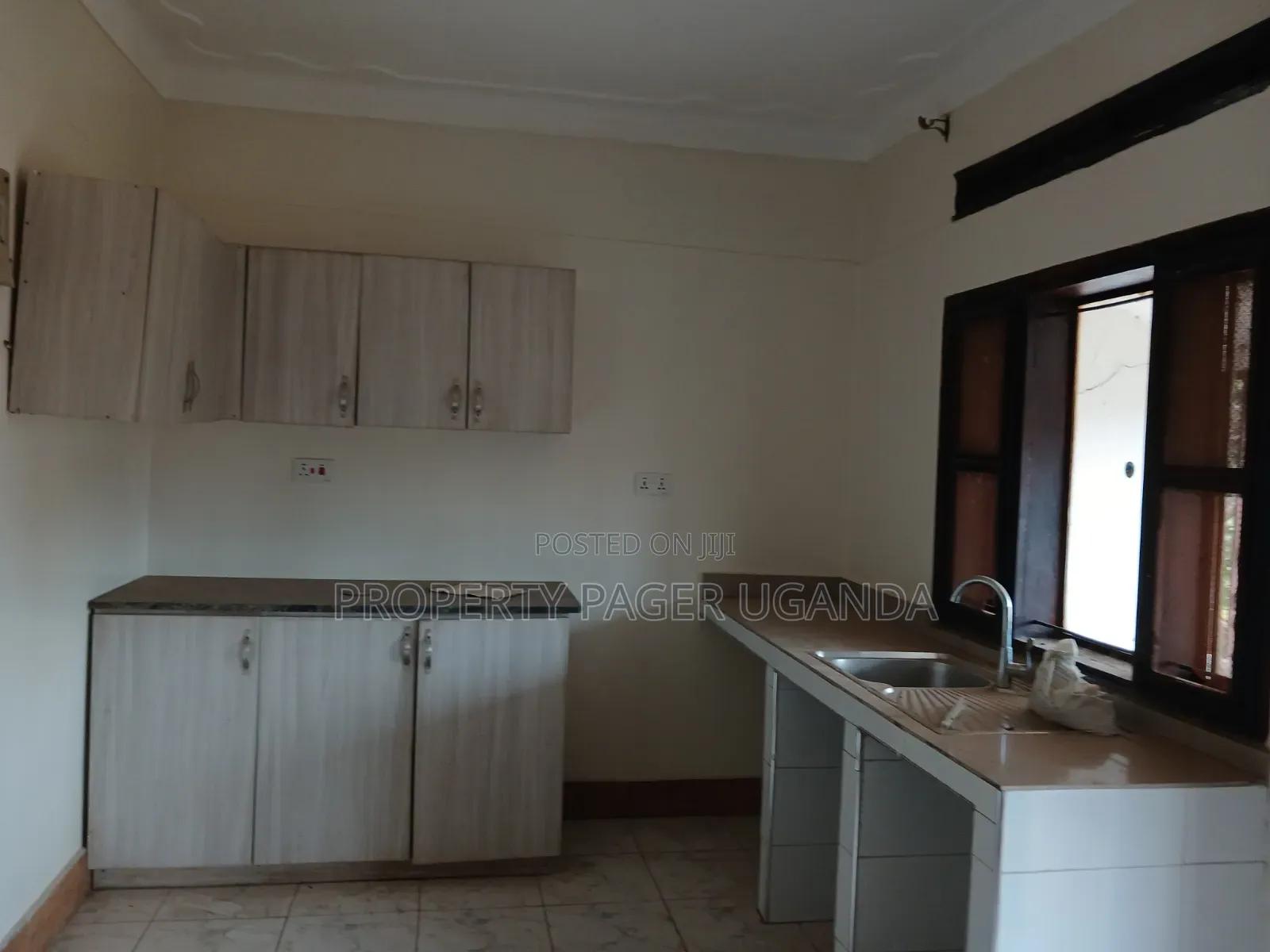 3bdrm Apartment in Ntinda-Minister'S, Nakawa for rent