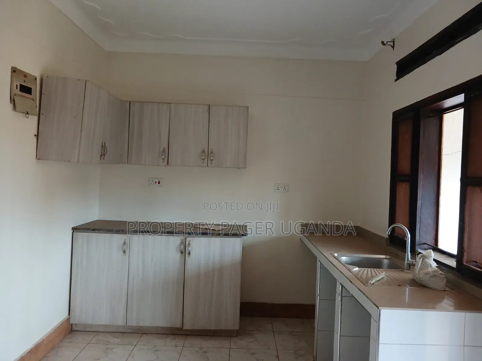 3bdrm Apartment in Ntinda-Minister'S, Nakawa for rent