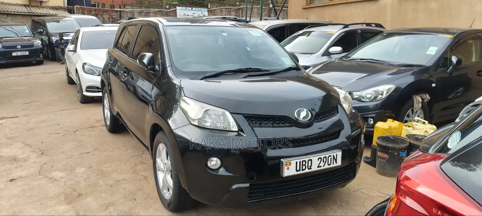 Toyota IST 2011 Black