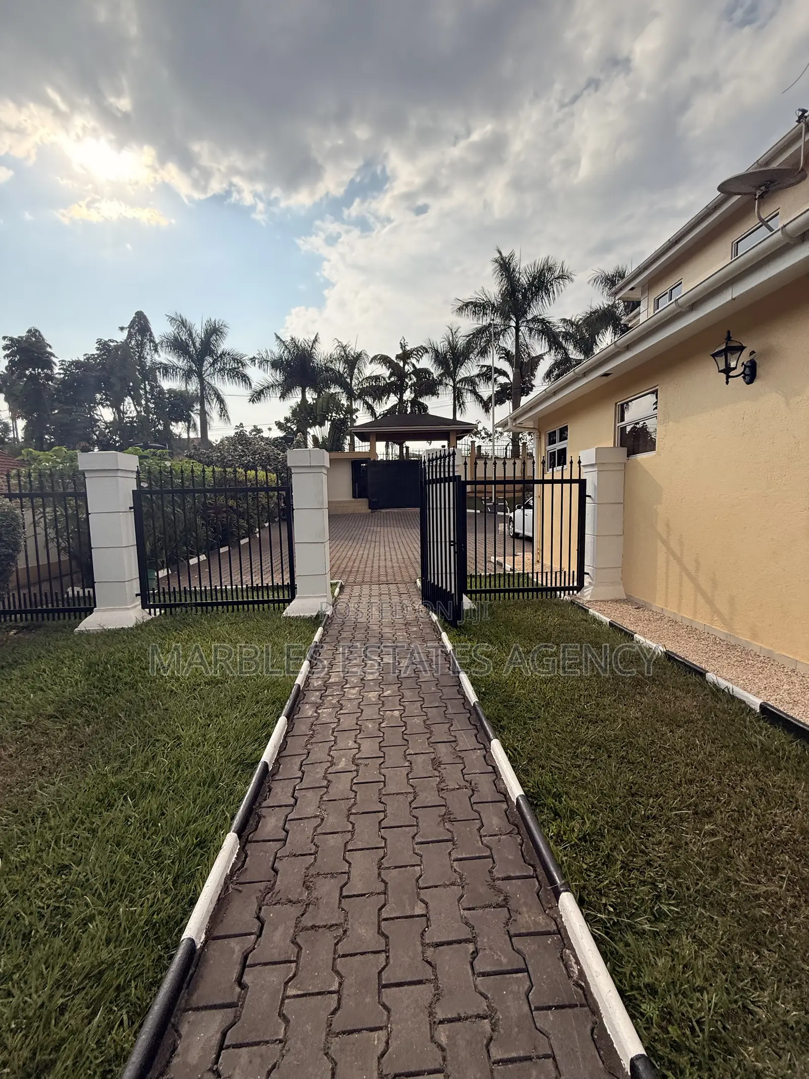 6bdrm House in Naguru, Central Division for rent