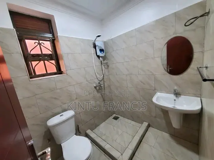 2bdrm House in Kisaasi, Central Division for rent