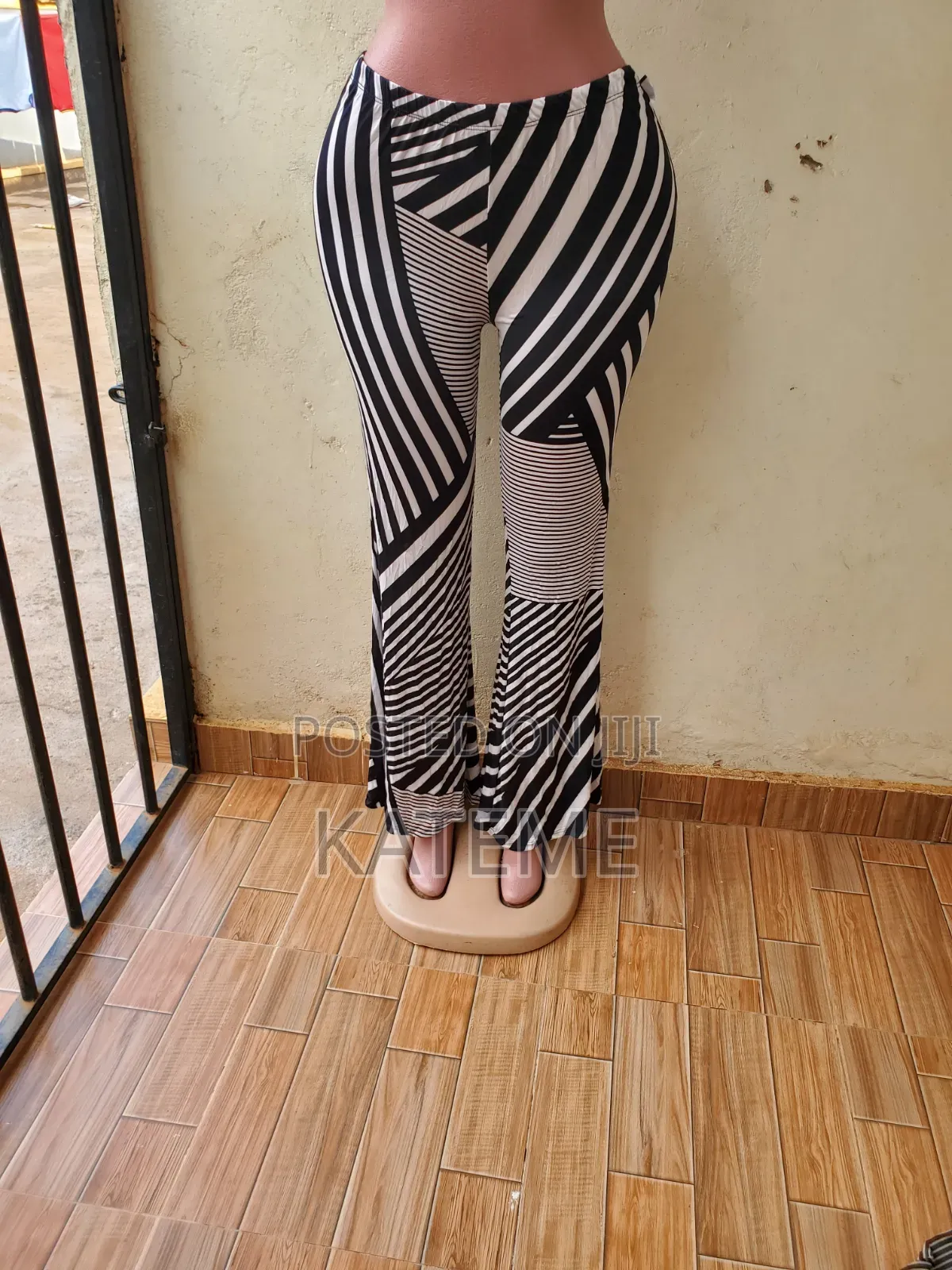 Ladies Skirts