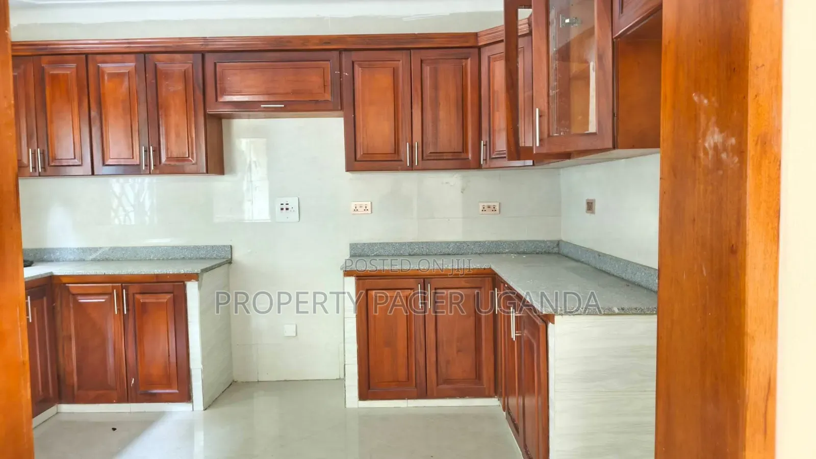 3bdrm Apartment in Kira for rent