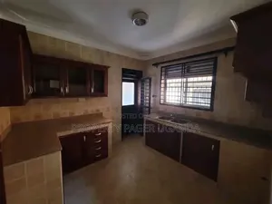 3bdrm Apartment in Ntinda, Nakawa for rent