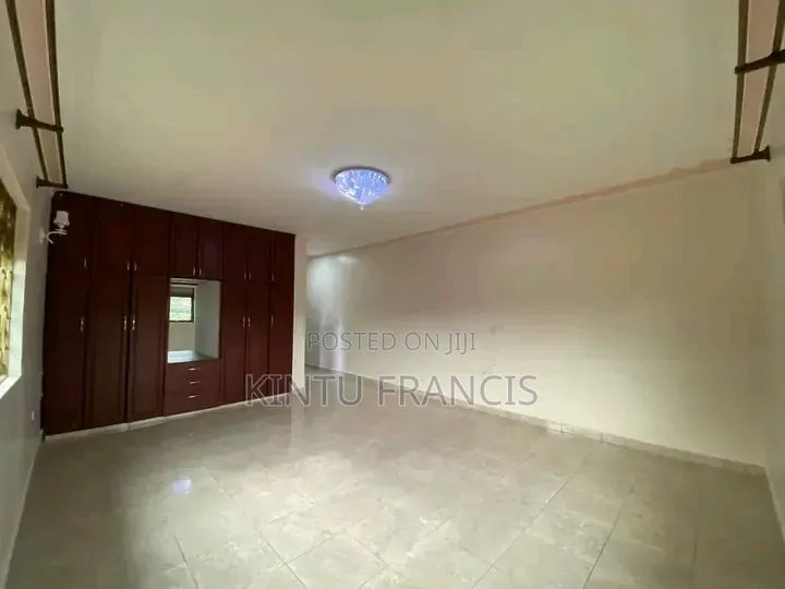 3bdrm House in Standalone Kisaasi, Central Division for rent