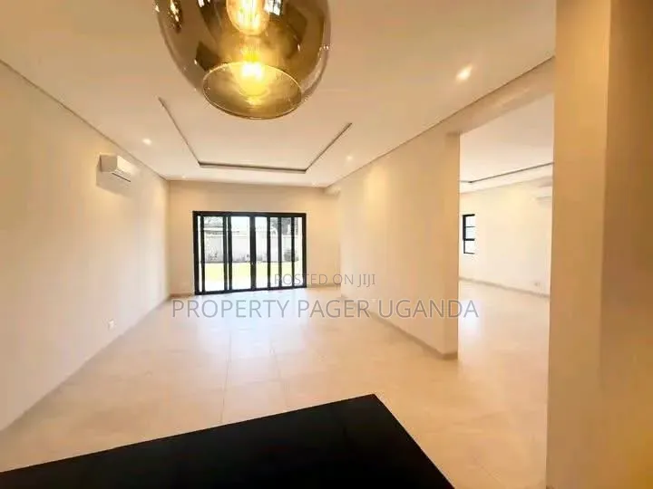 5bdrm Duplex in Naguru, Nakawa for rent