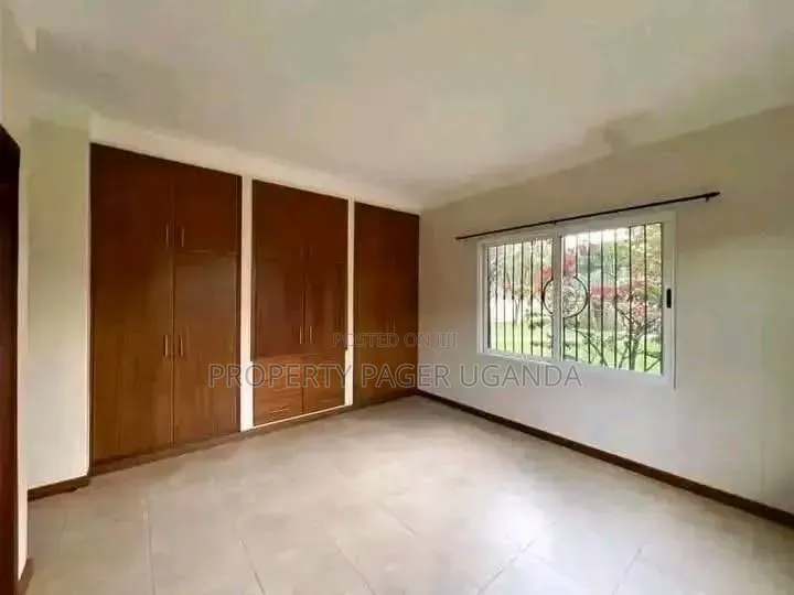 3bdrm House in Naguru, Nakawa for rent